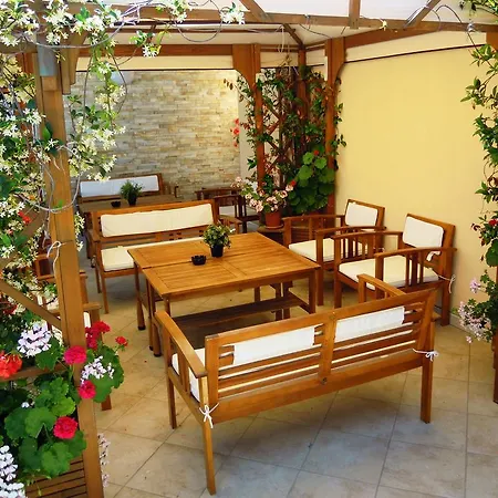 فندق مبيت وإفطار Del Lungomare
