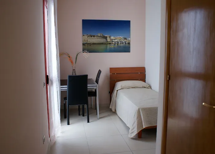 Del Lungomare غالّيبولي