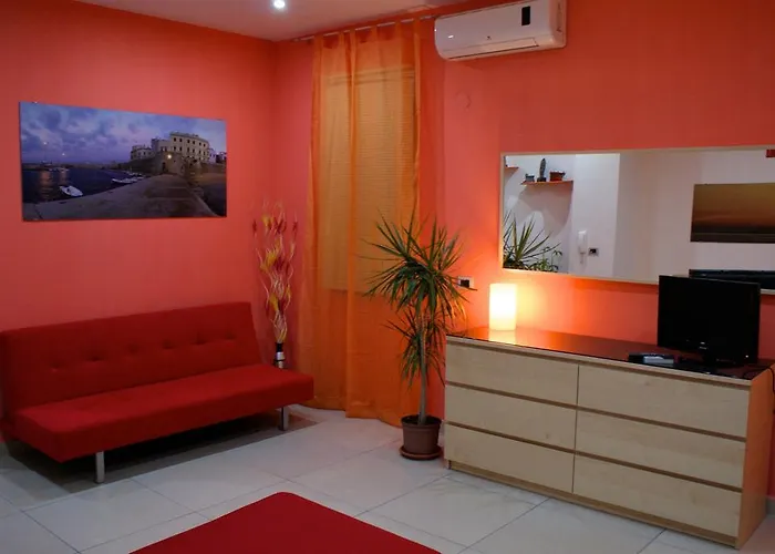 فندق مبيت وإفطار Del Lungomare غالّيبولي